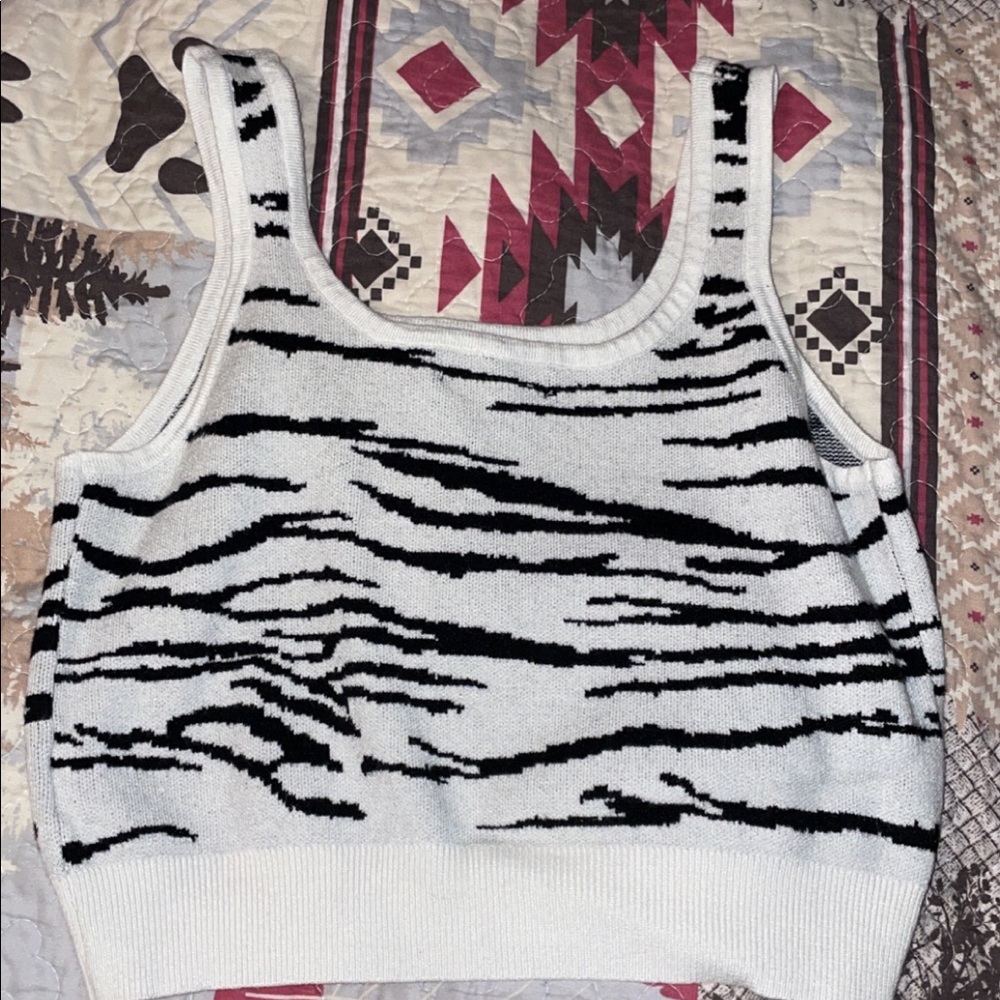 crop top